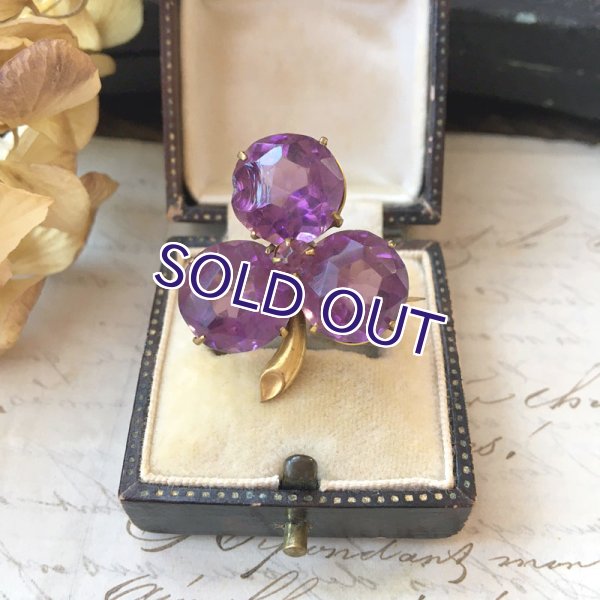 画像2: アメジストガラスのクローバーブローチ (2)