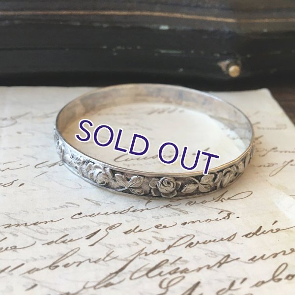 画像6: 銀製 子ども用バラ装飾のバングル (6)