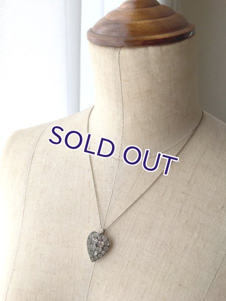 画像9: 銀製 ペーストガラスのハートペンダント (9)