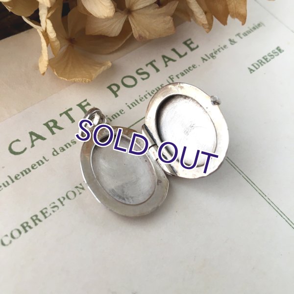 画像9: 銀製 オニキスのロケットペンダント (9)