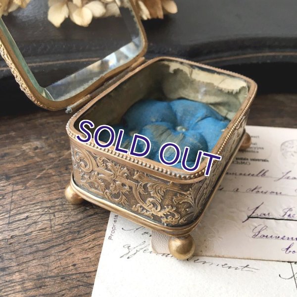 画像8: アカンサス文様の小さなジュエリーボックス (8)