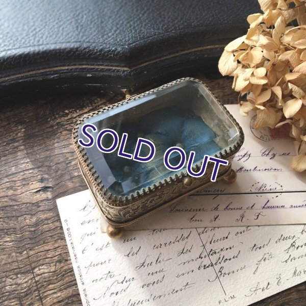 画像11: アカンサス文様の小さなジュエリーボックス (11)