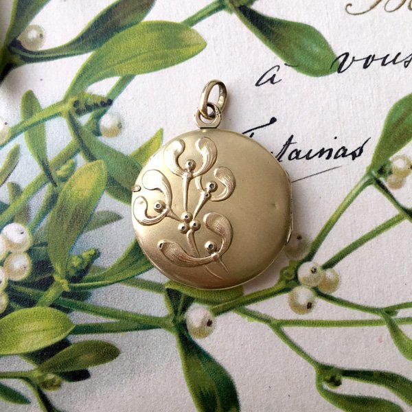 画像3: ORIA ヤドリギのゴールドロケットペンダント (3)