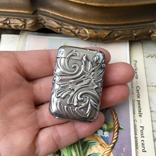 画像12: ロカイユ文様のマッチケース (12)