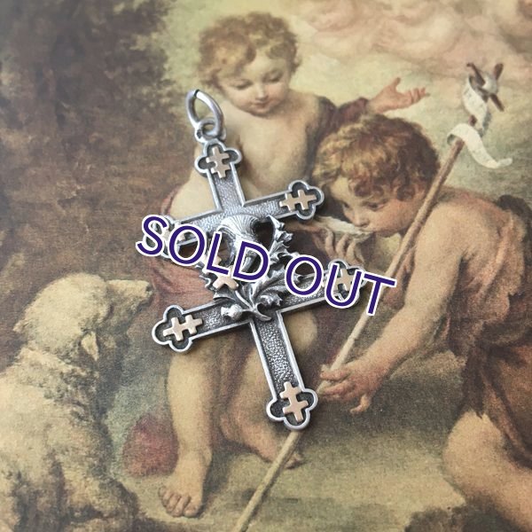 画像3: 銀製 ロレーヌ十字とアザミの紋章ペンダント (3)