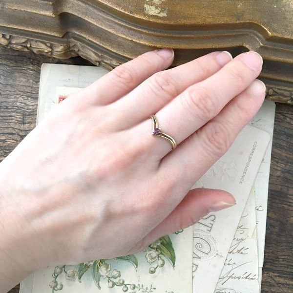 画像9: スピネルのV字ラインゴールドリング (9)