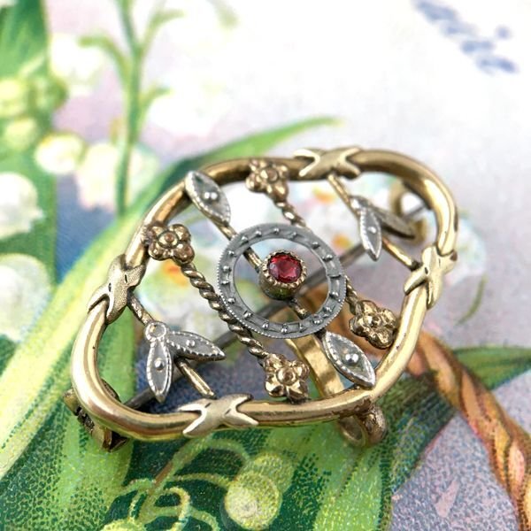 画像7: 赤ガラスとアールデコデザインのブローチ (7)