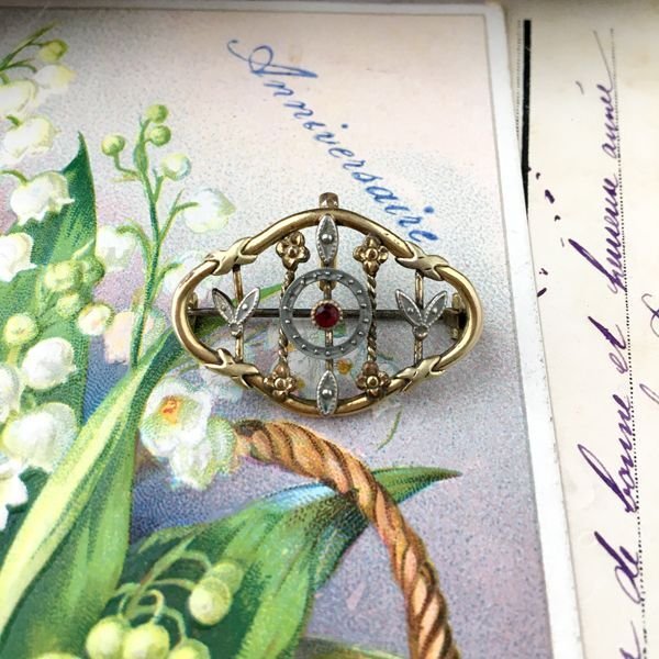 画像2: 赤ガラスとアールデコデザインのブローチ (2)