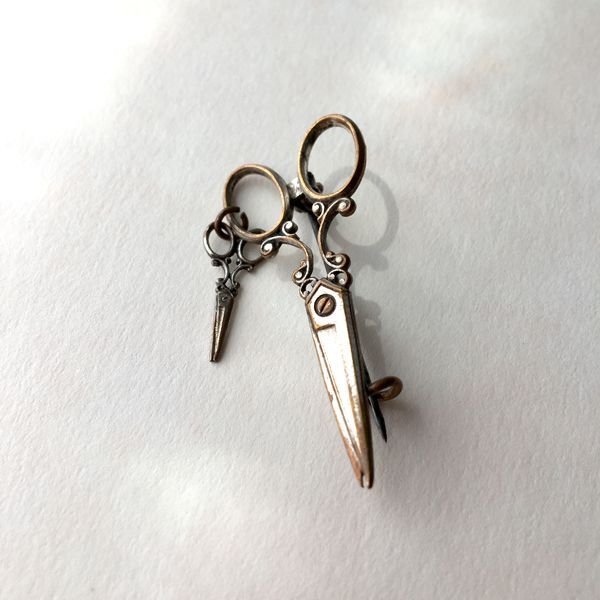 画像3: ミニチュアシザーのブローチ (3)