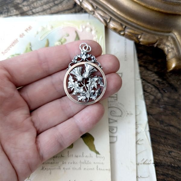 画像10: 銀製 アザミの花のペンダント (10)