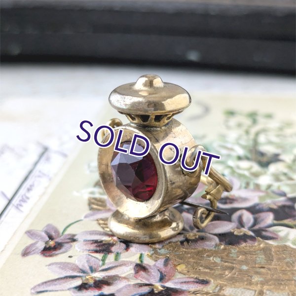 画像4: 赤ガラスのランタンブローチ (4)