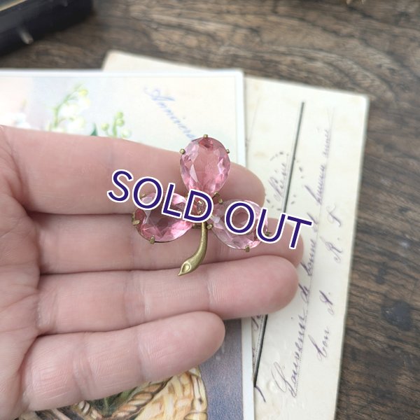 画像9: ストロベリーガラスのクローバーブローチ (9)