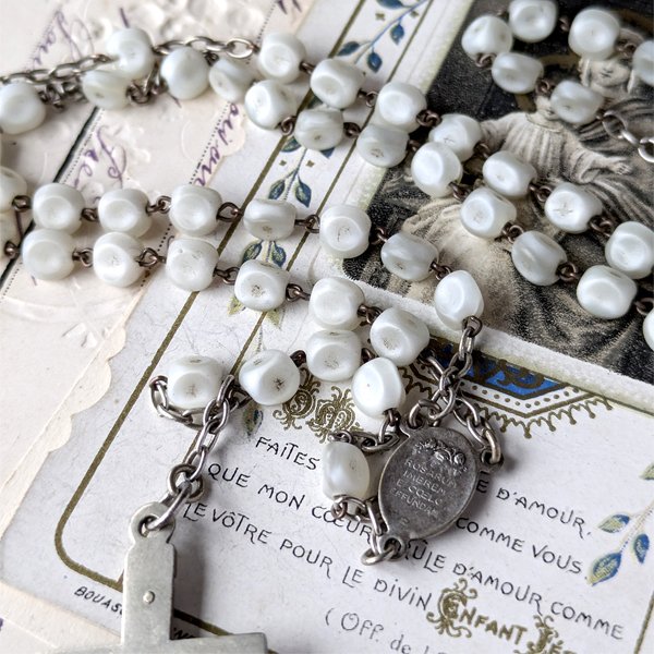 画像7: ホワイトガラスビーズのロザリオ (7)