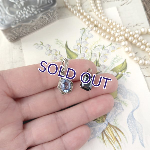 画像7: ブルーガラスとマーカサイトのシルバーペンダントセット (7)