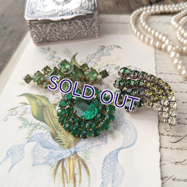 画像2: グリーンガラスのビンテージブローチセット (2)