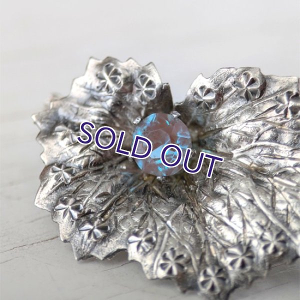 画像4: 銀製 サフィレットのリーフブローチ (4)