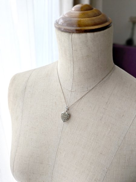 画像10: 銀製 クリアガラスのハートクラスターペンダント (10)